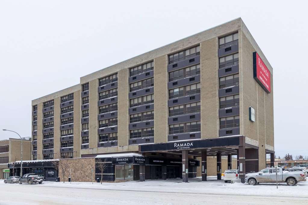 Ramada By Wyndham Northern Grand Hotel & Conference Centre Fort St. John Eksteriør billede